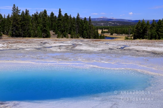 Grand_Prismatic_Spring_Yellowstone_National_Park_Wyoming_USA_landscape_nature_And_Teton_Photography_101_Canon_EOS_R5_Mark_II.JPG
