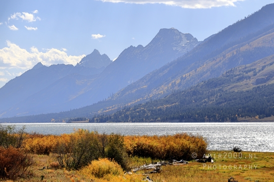 Jackson_Lake_Overlook_Grand_Teton_Park_and_Yellowstone_National_Wyoming_USA_landscape_nature_Photography_003_Canon_EOS_R5_Mark_II.JPG