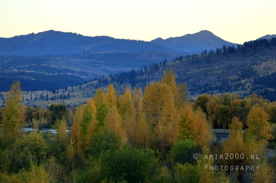 Jackson_Lake_Overlook_Grand_Teton_Park_and_Yellowstone_National_Wyoming_USA_landscape_nature_Photography_299_Canon_EOS_R5_Mark_II.JPG