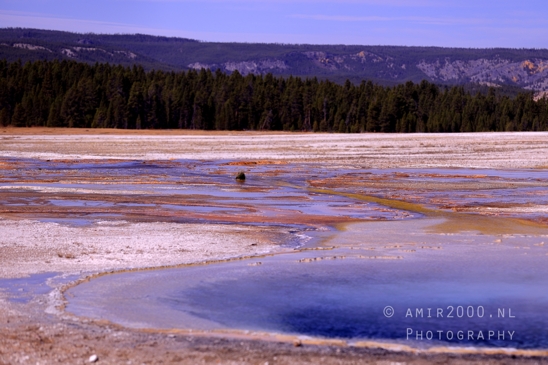 Upper_Geyser_Basin_Morning_Glory_Pool_Yellowstone_National_Park_Wyoming_USA_landscape_nature_And_Grand_Teton_Photography_009_Canon_EOS_R5_Mark_II.JPG