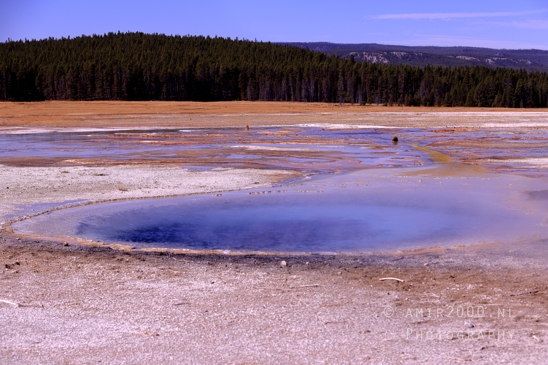 Upper_Geyser_Basin_Morning_Glory_Pool_Yellowstone_National_Park_Wyoming_USA_landscape_nature_And_Grand_Teton_Photography_010_Canon_EOS_R5_Mark_II.JPG