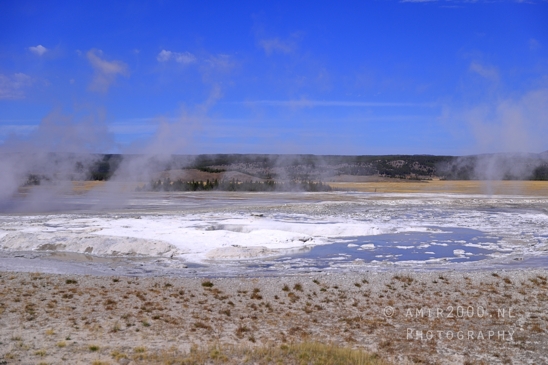 Upper_Geyser_Basin_Morning_Glory_Pool_Yellowstone_National_Park_Wyoming_USA_landscape_nature_And_Grand_Teton_Photography_032_Canon_EOS_R5_Mark_II.JPG