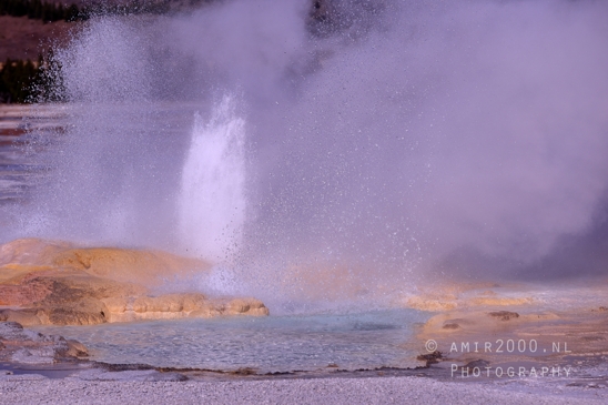 Upper_Geyser_Basin_Morning_Glory_Pool_Yellowstone_National_Park_Wyoming_USA_landscape_nature_And_Grand_Teton_Photography_049_Canon_EOS_R5_Mark_II.JPG