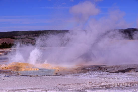 Upper_Geyser_Basin_Morning_Glory_Pool_Yellowstone_National_Park_Wyoming_USA_landscape_nature_And_Grand_Teton_Photography_052_Canon_EOS_R5_Mark_II.JPG
