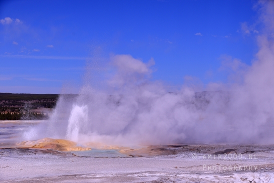 Upper_Geyser_Basin_Morning_Glory_Pool_Yellowstone_National_Park_Wyoming_USA_landscape_nature_And_Grand_Teton_Photography_055_Canon_EOS_R5_Mark_II.JPG