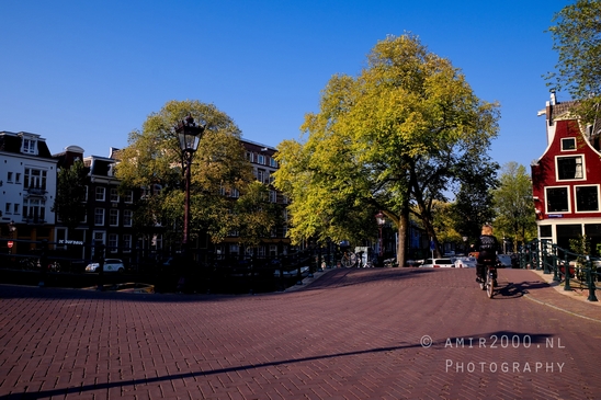 Amsterdam_canals_city_Dutch_beauty_cityscape_urban_street_Netherlands_Photography_002_Canon_EOS_R5_Mark_II.JPG