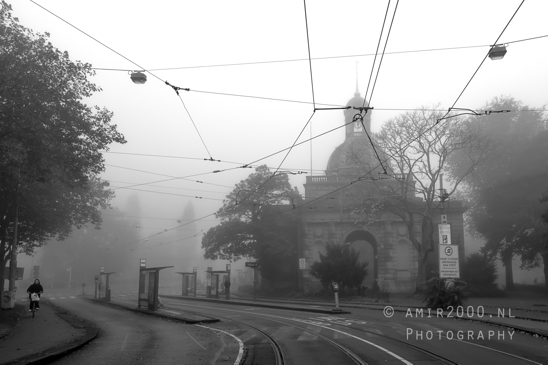 Foggy_Alexanderplein_Amsterdam_fall_Urban_Street_Cityscape_Netherlands_Photography_001_Canon_EOS_R5_Mark_II.JPG