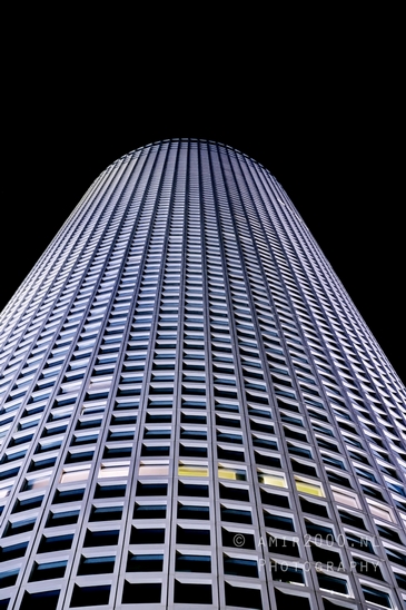 Azrieli_center_at_night_Tel_Aviv_Jaffa_Israel_Photographyy_long_exposure_Tel-Aviv_Aviv-jaffa_Photography_003_Canon_EOS_R5_Mark_II.JPG