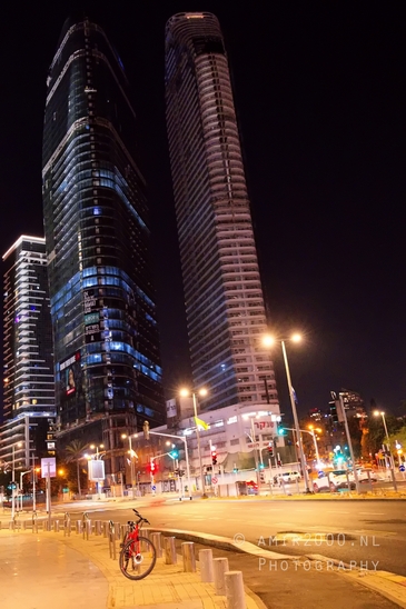 Night_Ramat_Gan_Israel_Photographyy_long_exposure_skyscrapers_Ramat-Gan_Photography_006_Canon_EOS_R5_Mark_II.JPG