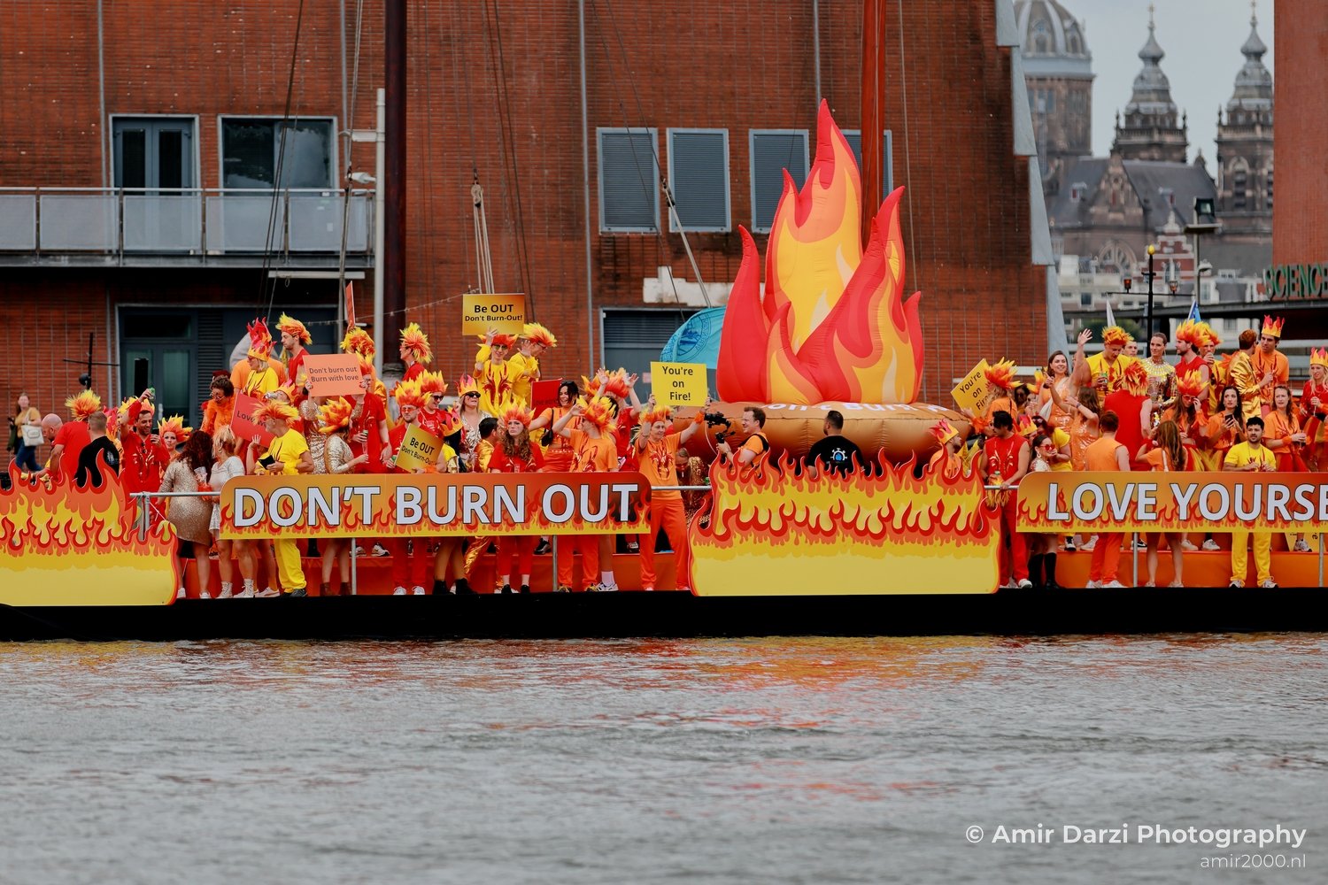 LOVE theme Pride Amsterdam Canal Parade Amsterdam Netherlands People Creative from People Creative Collection series Photo 6