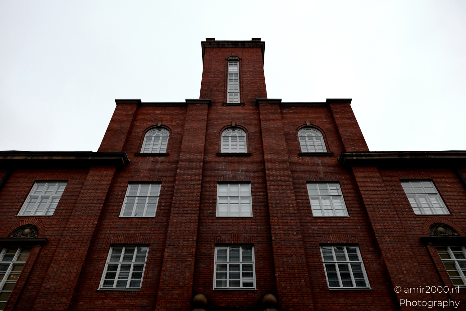 Architecture Photography – Designed Views by Amir Darzi