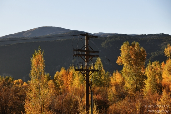 Mountain_Residential_Scenery_In_Autumn_Colorado_USA_American_cities_Towns_Photography_Canon_EOS_R5_Mark_II_2025_003.JPG