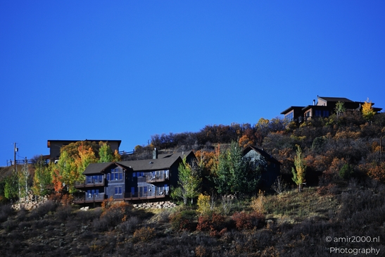Mountain_Residential_Scenery_In_Autumn_Colorado_USA_American_cities_Towns_Photography_Canon_EOS_R5_Mark_II_2025_004.JPG