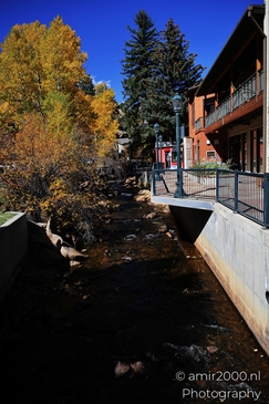 The_Charming_Of_Autumn_Season_Estes_Park_Colorado_USA_American_cities_Towns_Photography_Canon_EOS_R5_Mark_II_2025_005.JPG
