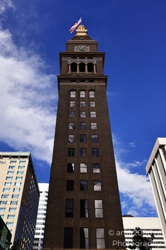 The_Iconic_Clock_Tower_Built_In_1910_For_A_Department_Denver_Colorado_USA_American_cities_Towns_Photography_Canon_EOS_R5_Mark_II_2025_002.JPG