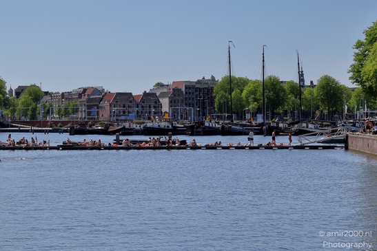 Buitenzwembad_Marineterrein_Outdoor_canal_swimming_Amsterdam_Netherlands_People_Creative_Collection_Photography_Canon_EOS_R5_Mark_II_2025_002.JPG