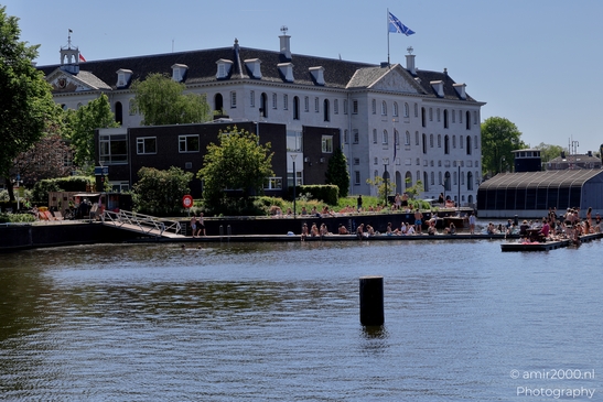 Buitenzwembad_Marineterrein_Outdoor_canal_swimming_Amsterdam_Netherlands_People_Creative_Collection_Photography_Canon_EOS_R5_Mark_II_2025_003.JPG