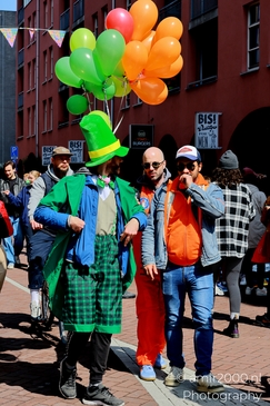 Koningsdag_King_Day_national_holiday_in_the_Kingdom_of_the_Netherlands_Amsterdam_Netherlands_People_Creative_Collection_Photography_Canon_EOS_R5_Mark_II_2025_008.JPG