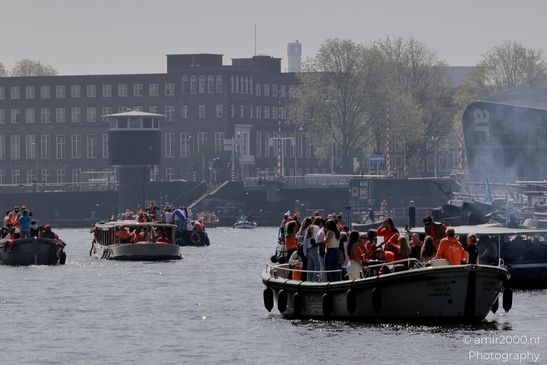 Koningsdag_King_Day_national_holiday_in_the_Kingdom_of_the_Netherlands_Amsterdam_Netherlands_People_Creative_Collection_Photography_Canon_EOS_R5_Mark_II_2025_016.JPG