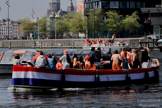Koningsdag_King_Day_national_holiday_in_the_Kingdom_of_the_Netherlands_Amsterdam_Netherlands_People_Creative_Collection_Photography_Canon_EOS_R5_Mark_II_2025_020.JPG