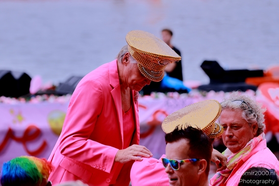 LOVE_theme_Pride_Amsterdam_Canal_Parade_Amsterdam_Netherlands_People_Creative_Collection_Photography_Canon_EOS_R5_Mark_II_2025_032.JPG
