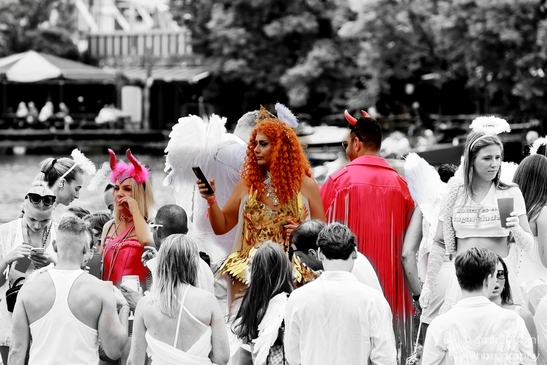 LOVE_theme_Pride_Amsterdam_Canal_Parade_Amsterdam_Netherlands_People_Creative_Collection_Photography_Canon_EOS_R5_Mark_II_2025_034.JPG