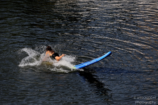 Man_Relaxing_On_Surfboard_summer_scenery_in_the_city_Amsterdam_Netherlands_People_Creative_Collection_Photography_Canon_EOS_R5_Mark_II_2025_003.JPG