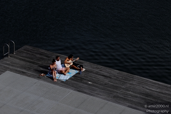 Relaxing_By_The_Water_Amsterdam_Netherlands_People_Creative_Collection_Photography_Canon_EOS_R5_Mark_II_2025_002.JPG
