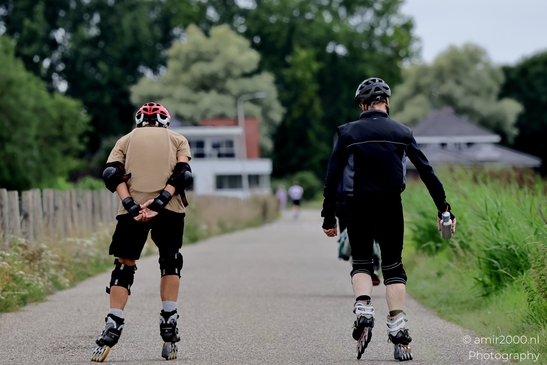 Rollerbladers_On_Path_Amstelveen_Netherlands_People_Creative_Collection_Photography_Canon_EOS_R5_Mark_II_2025_001.JPG