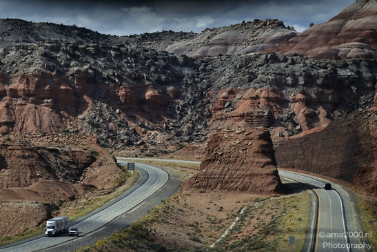 Through_Interstate_70_in_Utah_Transportation_Collection_USA_Highway_and_Road_Scenes_Photography_Canon_EOS_R5_Mark_II_2025_003.JPG