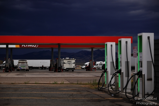 Truck_Stop_Gas_Station_Beaver_Utah_Transportation_Collection_USA_Highway_and_Road_Scenes_Photography_Canon_EOS_R5_Mark_II_2025_002.JPG
