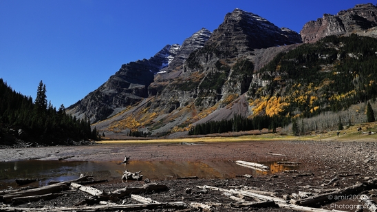 Autumnal_Hike_To_Crater_Lake_Maroon_Bells_Aspen_Colorado_Western_USA_Nature_Photography_Canon_EOS_R5_Mark_II_2025_011.JPG