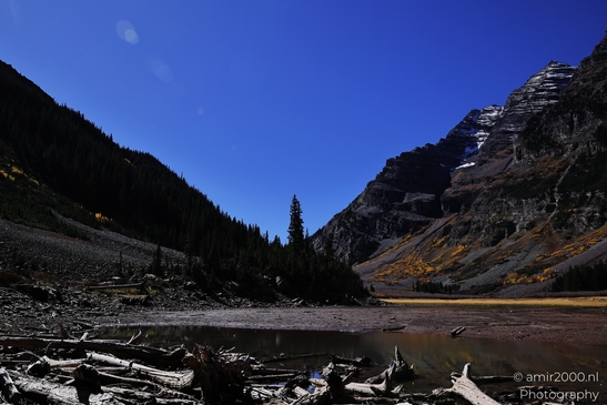 Autumnal_Hike_To_Crater_Lake_Maroon_Bells_Aspen_Colorado_Western_USA_Nature_Photography_Canon_EOS_R5_Mark_II_2025_016.JPG
