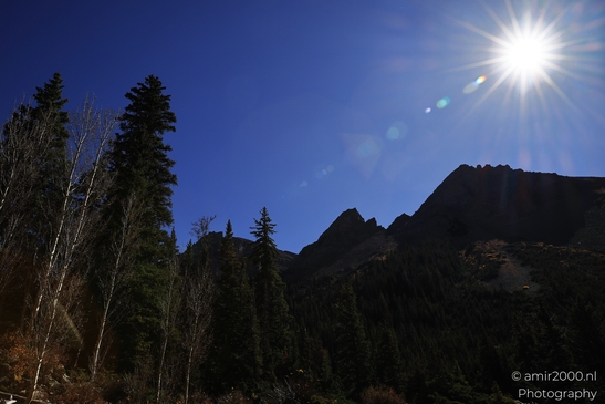 Autumnal_Hike_To_Crater_Lake_Maroon_Bells_Aspen_Colorado_Western_USA_Nature_Photography_Canon_EOS_R5_Mark_II_2025_018.JPG