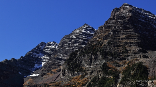 Autumnal_Hike_To_Crater_Lake_Maroon_Bells_Aspen_Colorado_Western_USA_Nature_Photography_Canon_EOS_R5_Mark_II_2025_024.JPG