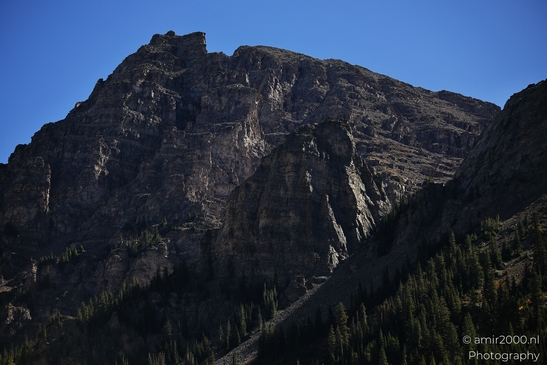 Autumnal_Hike_To_Crater_Lake_Maroon_Bells_Aspen_Colorado_Western_USA_Nature_Photography_Canon_EOS_R5_Mark_II_2025_043.JPG