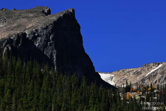 Bear_Lake_During_Autumn_Sunny_Day_Rocky_Mountain_National_Park_Colorado_Western_USA_Nature_Photography_Canon_EOS_R5_Mark_II_2025_012.JPG