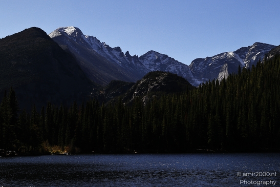 Bear_Lake_During_Autumn_Sunny_Day_Rocky_Mountain_National_Park_Colorado_Western_USA_Nature_Photography_Canon_EOS_R5_Mark_II_2025_025.JPG