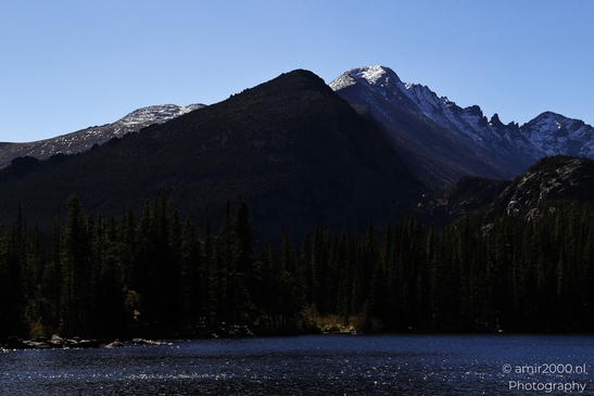 Bear_Lake_During_Autumn_Sunny_Day_Rocky_Mountain_National_Park_Colorado_Western_USA_Nature_Photography_Canon_EOS_R5_Mark_II_2025_026.JPG