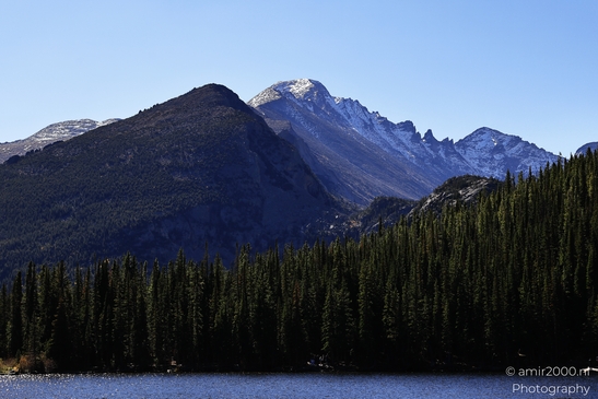 Bear_Lake_During_Autumn_Sunny_Day_Rocky_Mountain_National_Park_Colorado_Western_USA_Nature_Photography_Canon_EOS_R5_Mark_II_2025_028.JPG