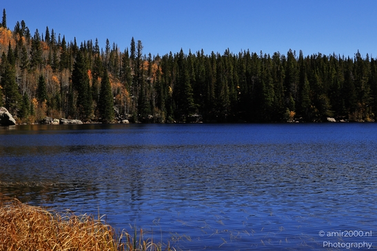 Bear_Lake_During_Autumn_Sunny_Day_Rocky_Mountain_National_Park_Colorado_Western_USA_Nature_Photography_Canon_EOS_R5_Mark_II_2025_049.JPG