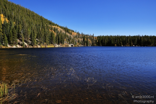 Bear_Lake_During_Autumn_Sunny_Day_Rocky_Mountain_National_Park_Colorado_Western_USA_Nature_Photography_Canon_EOS_R5_Mark_II_2025_051.JPG