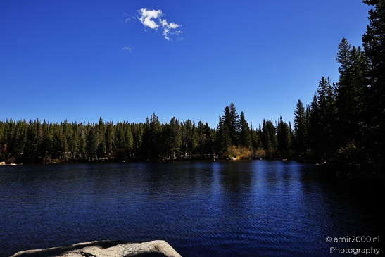 Bear_Lake_During_Autumn_Sunny_Day_Rocky_Mountain_National_Park_Colorado_Western_USA_Nature_Photography_Canon_EOS_R5_Mark_II_2025_064.JPG