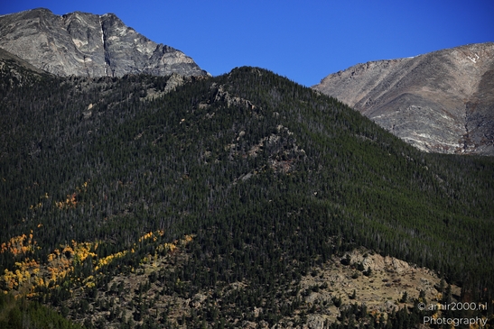 Bear_Lake_Road_During_Autumn_Foliage_Rocky_Mountain_National_Park_Colorado_Western_USA_Nature_Photography_Canon_EOS_R5_Mark_II_2025_006.JPG
