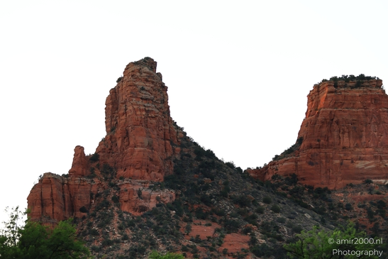 Bell_Rock_during_sunset_Sedona_Arizona_USA_Western_USA_Nature_Photography_Canon_EOS_R5_Mark_II_2025_016.JPG