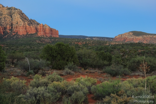 Bell_Rock_during_sunset_Sedona_Arizona_USA_Western_USA_Nature_Photography_Canon_EOS_R5_Mark_II_2025_033.JPG