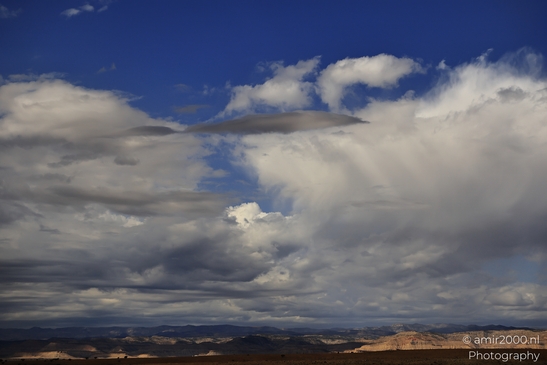 Cloudy_Day_On_The_Way_Through_Utah_USA_Western_USA_Nature_Photography_Canon_EOS_R5_Mark_II_2025_003.JPG