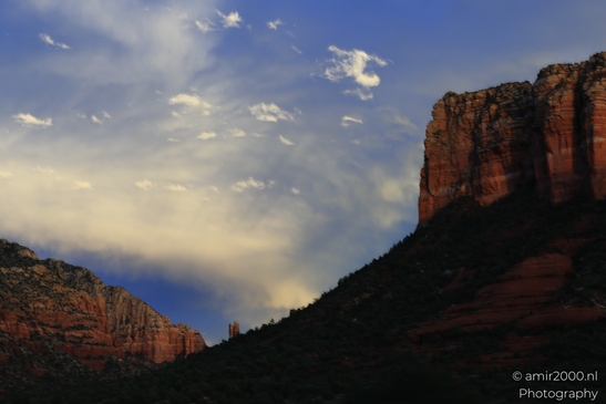 Cloudy_Sky_over_Bell_Rock_Sedona_Arizona_USA_Western_USA_Nature_Photography_Canon_EOS_R5_Mark_II_2025_006.JPG