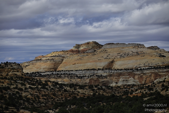 Desert_Landscape_Through_Interstate_70_Utah_USA_Western_USA_Nature_Photography_Canon_EOS_R5_Mark_II_2025_039.JPG