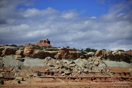 Desert_Landscape_Through_Interstate_70_Utah_USA_Western_USA_Nature_Photography_Canon_EOS_R5_Mark_II_2025_050.JPG